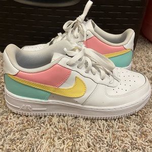 Airforce 1 hand painted shoes (not my work)